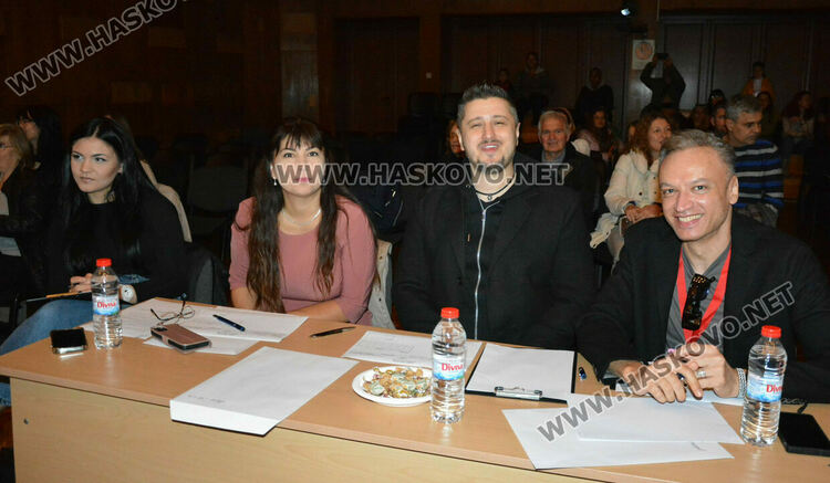 Младежкият център е сцена на талантите от феста "Фантазия"