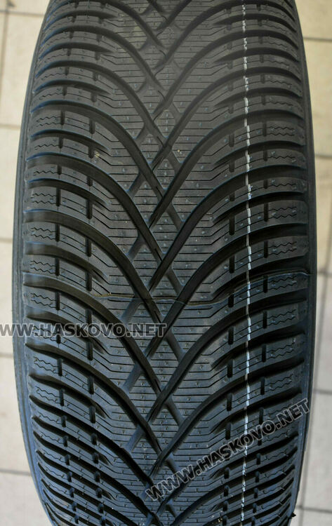 Между 10 и 60 лева струва в Хасково смяната на летните със зимни гуми  