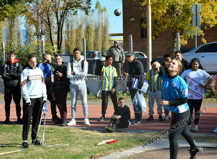 Проведоха се ученическите игри по лека атлетика