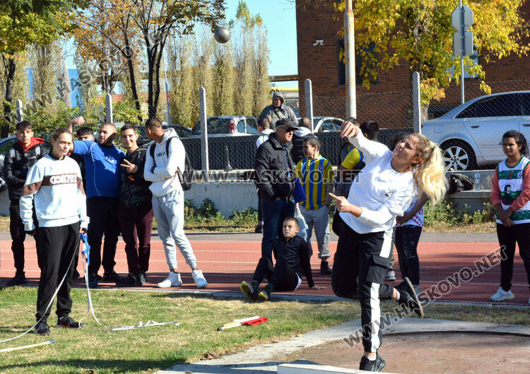 Проведоха се ученическите игри по лека атлетика