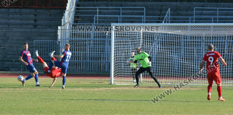 „Саяна Хасково“ се върна към победите с бой над „Асеновец“