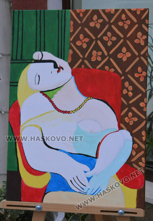 Ученици от „Рекламна графика и дизайн“ представиха изложба за 60 г. ПГТ