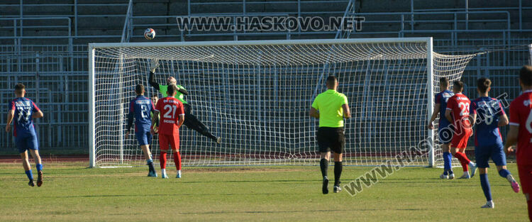 „Саяна Хасково“ се върна към победите с бой над „Асеновец“