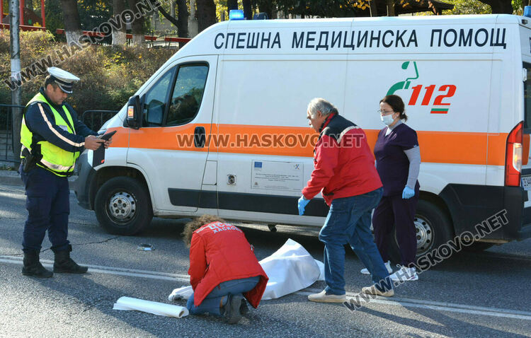 Жена загина на място при удар от БМВ на бул. „Освобождение“ в Хасково