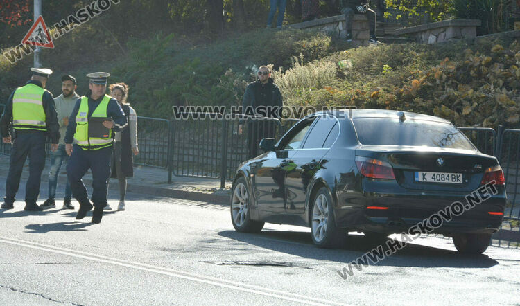 Жена загина на място при удар от БМВ на бул. „Освобождение“ в Хасково