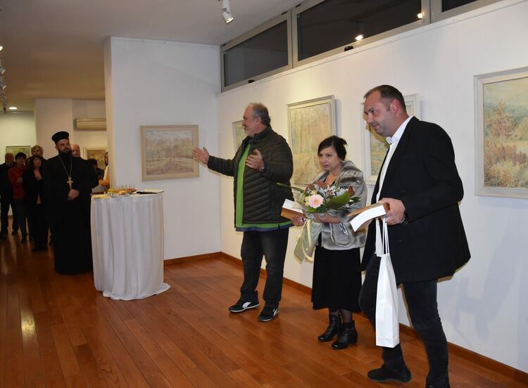 Откриха изложба на д-р Димитър Стефанов в Културния център на Харманли