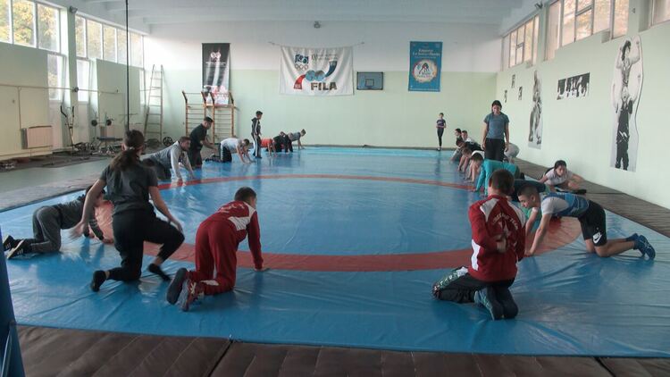 13 борци от Хасково на Държавното първенство във Враца