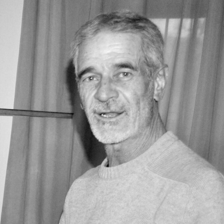 Напусна ни известният и талантлив скулптор Иван Парасков