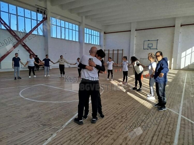 В Кърджали бе открит първият спортен клуб за хора със специални потребности - „Съни кидс“