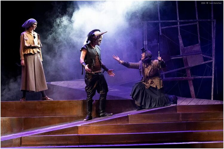 "Хиляда и вторият" - една притча за духовното оцеляване на човека 