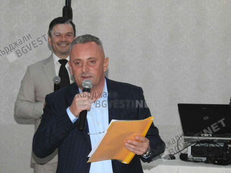 Строителите ни от Кърджалийско отбелязаха с празнична вечер професионалния си празник,уважиха ги от държавната и местна власт