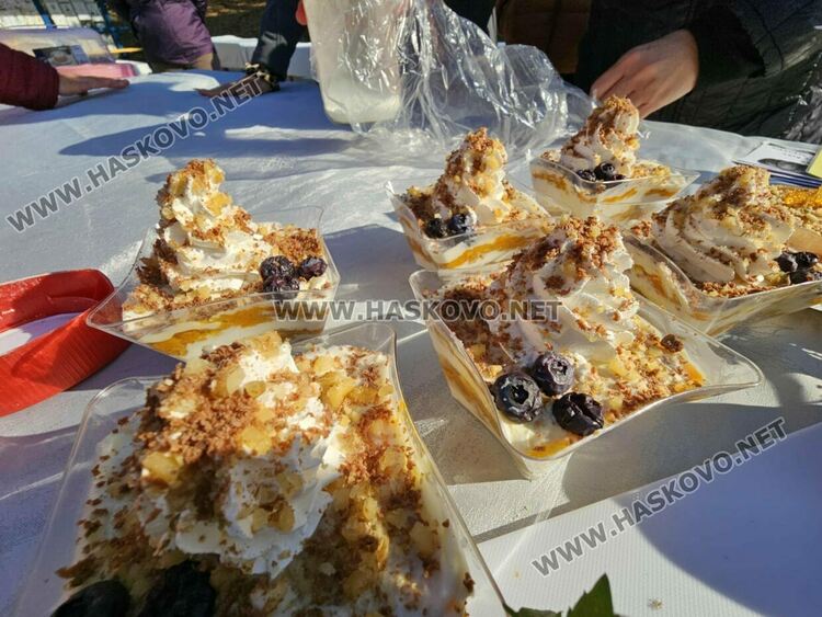 Уникални ястия от тиква представиха в Долно Белево