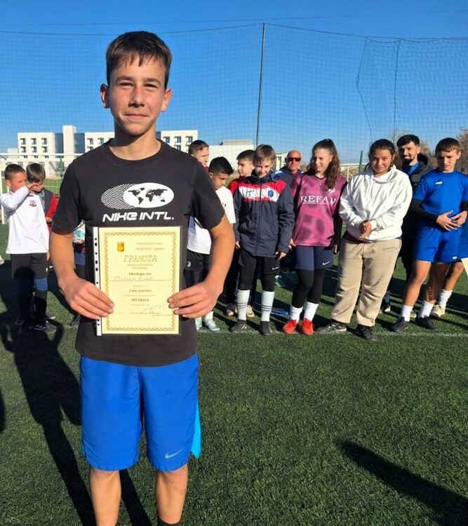 ОУ "Христо Ботев"-Асеновград е шампион в ученическия футболен турнир