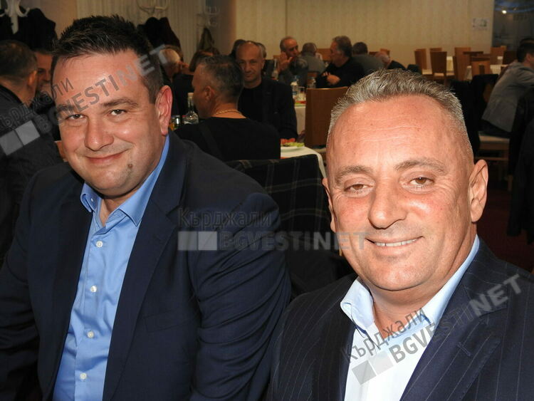 Строителите ни от Кърджалийско отбелязаха с празнична вечер професионалния си празник,уважиха ги от държавната и местна власт