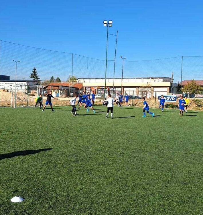 ОУ "Христо Ботев"-Асеновград е шампион в ученическия футболен турнир