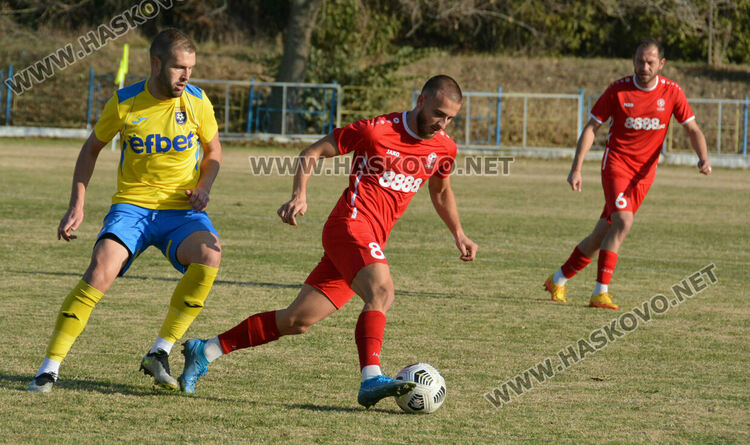 Влади Узунов донесе победата на „Саяна Хасково“  над „Димитровград“