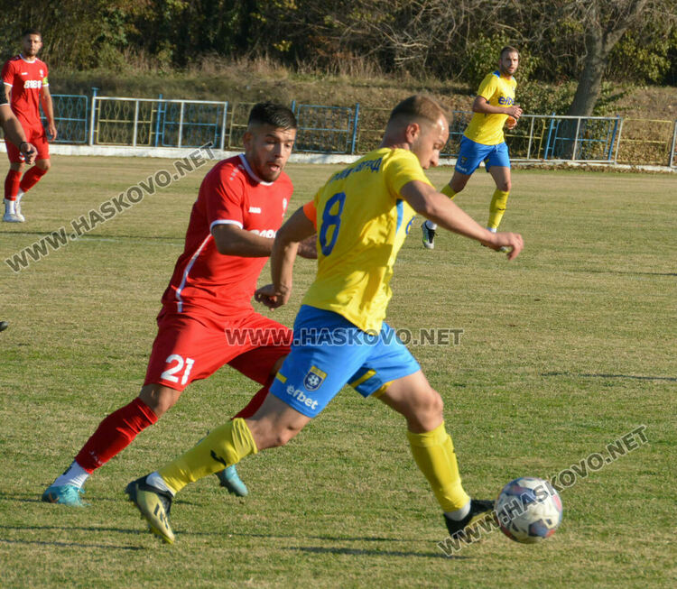Влади Узунов донесе победата на „Саяна Хасково“  над „Димитровград“