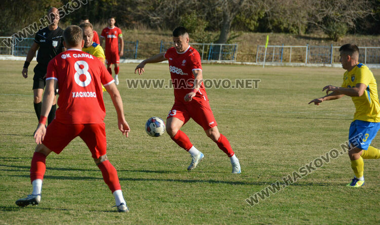 Влади Узунов донесе победата на „Саяна Хасково“  над „Димитровград“