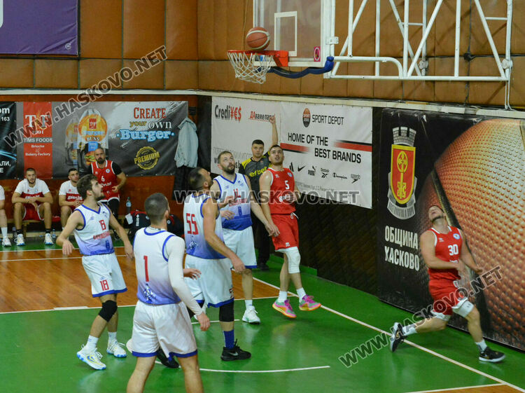 Баскетболният „Хасково“ с пети пореден успех