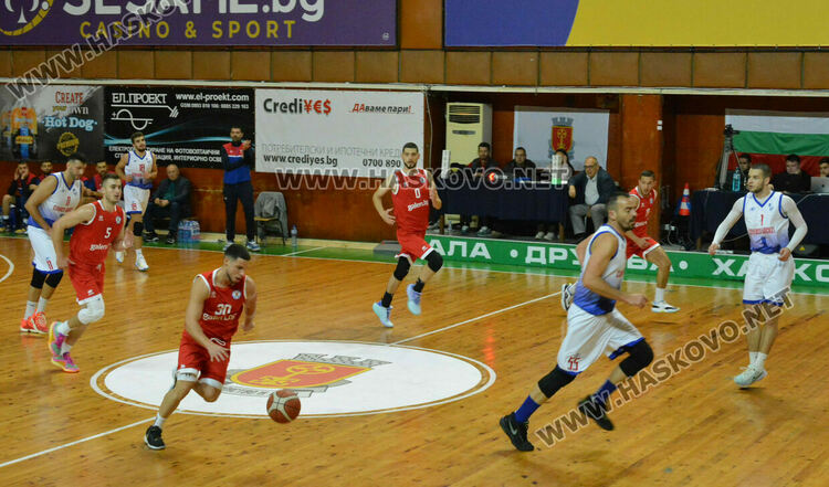 Баскетболният „Хасково“ с пети пореден успех
