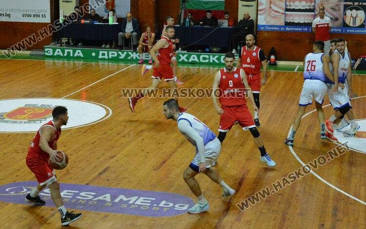 Баскетболният „Хасково“ с пети пореден успех