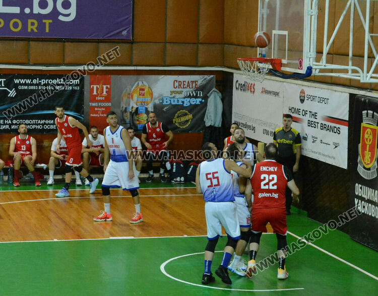 Баскетболният „Хасково“ с пети пореден успех