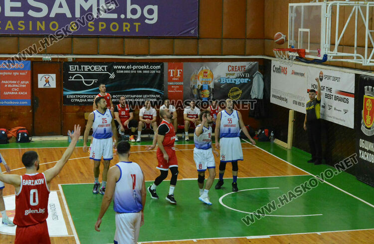 Баскетболният „Хасково“ с пети пореден успех