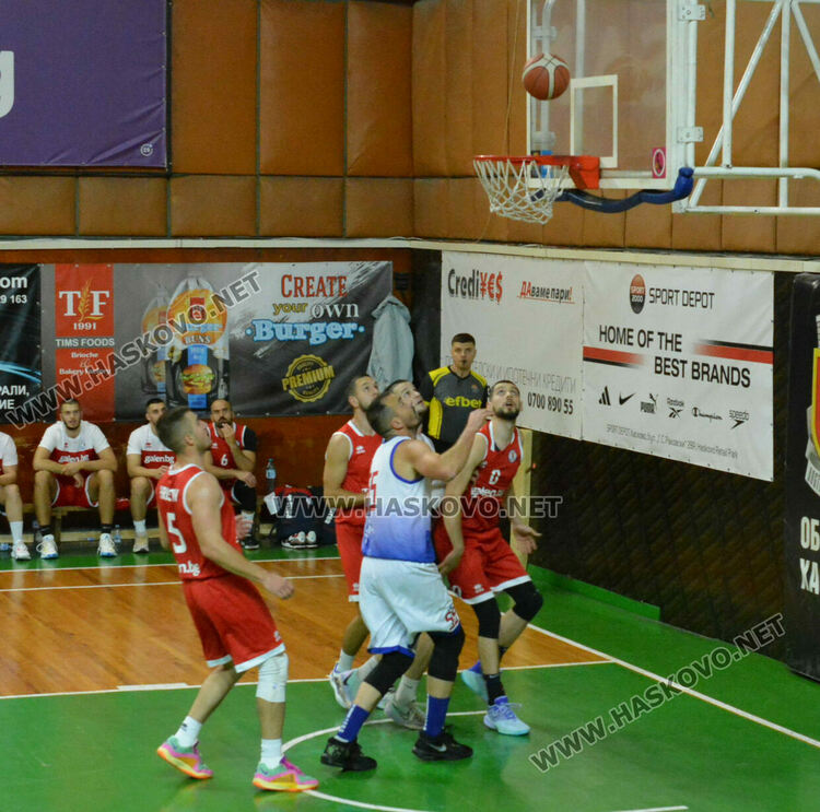 Баскетболният „Хасково“ с пети пореден успех