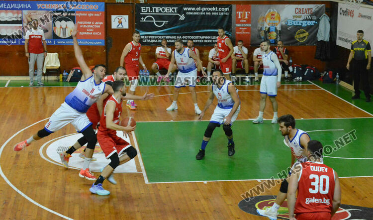 Баскетболният „Хасково“ с пети пореден успех