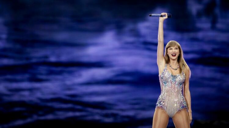 Taylor Swift с рекордна 7-ма номинация за „Грами“ за „Албум на годината“