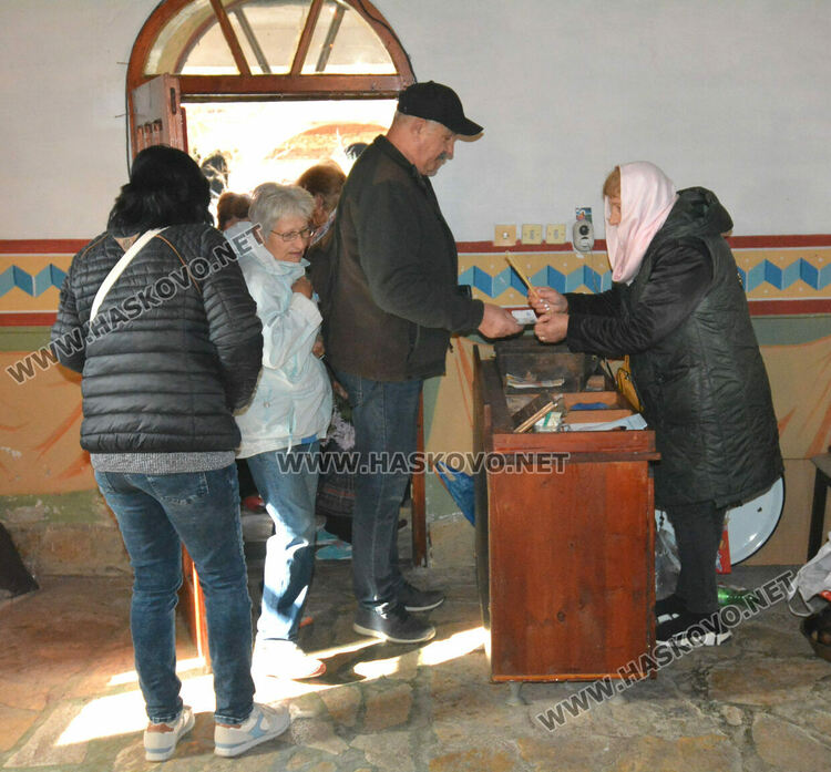 Почитаме Свети Мина – покровителят на семейството