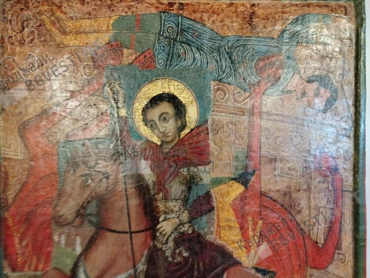 Музеят в Кърджали представи рядка икона с две изображения на Св.Димитър