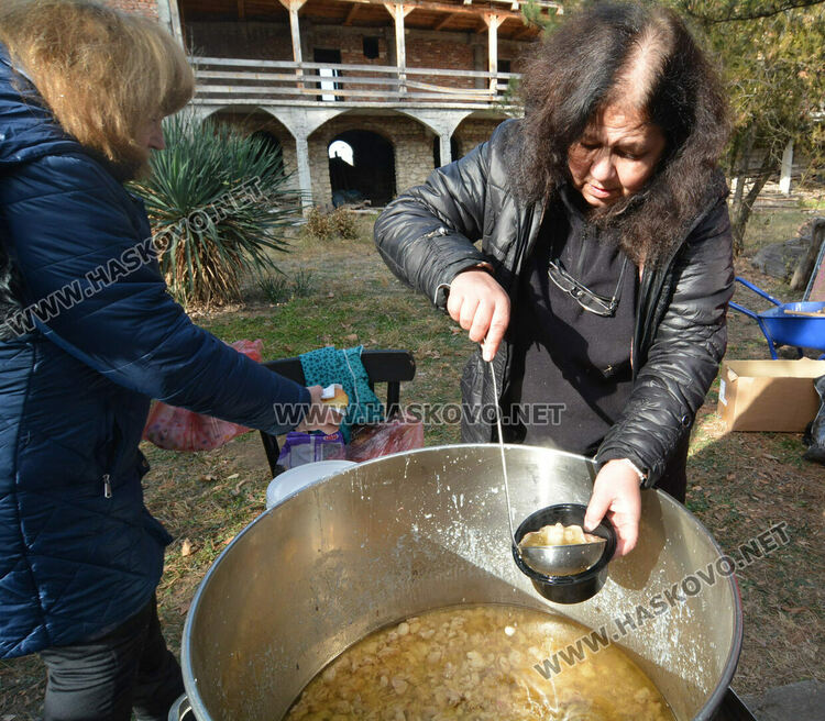 Почитаме Свети Мина – покровителят на семейството