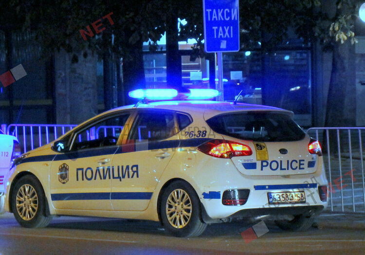 Нарязаната с макетен нож жена е обезобразена
