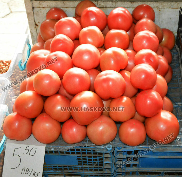 В сезона на туршиите: Зелето и зелените домати поскъпнаха на хасковския пазар
