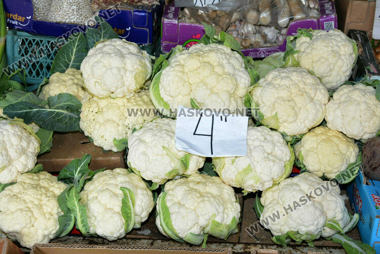 В сезона на туршиите: Зелето и зелените домати поскъпнаха на хасковския пазар