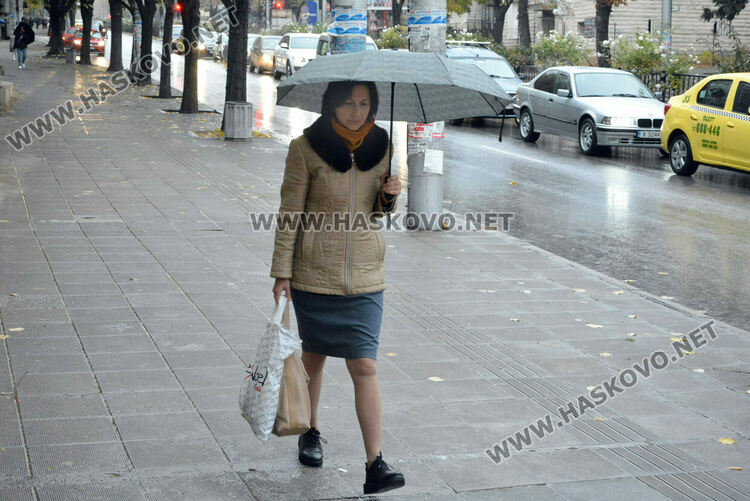 Облаци, мъгли и малко дъжд ни очакват в сряда