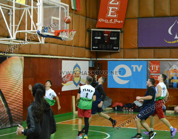 Станаха ясни победителите в общинските ученически игри по баскетбол в Хасково