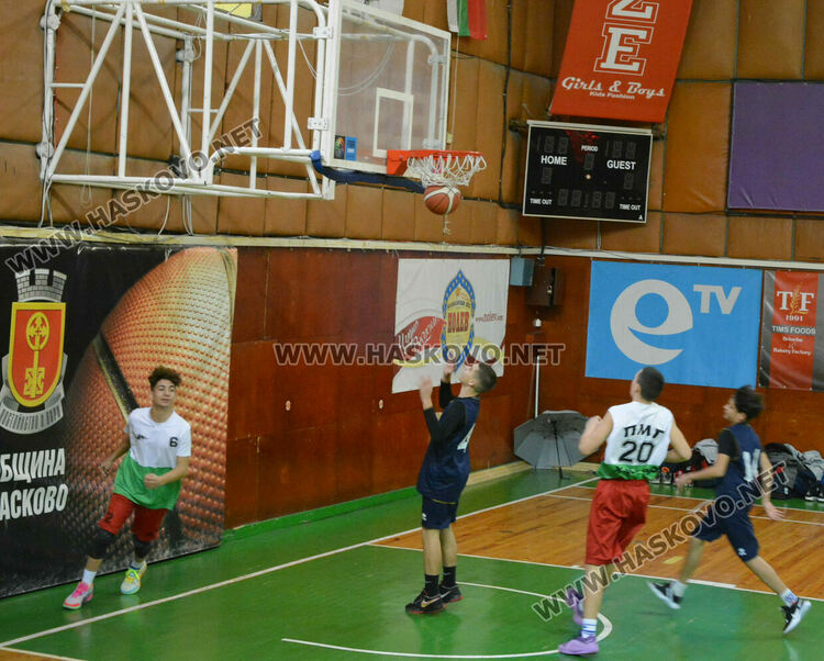 Станаха ясни победителите в общинските ученически игри по баскетбол в Хасково