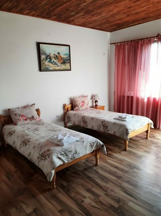 НАП продава къща за гости в подножието на Сакар планина