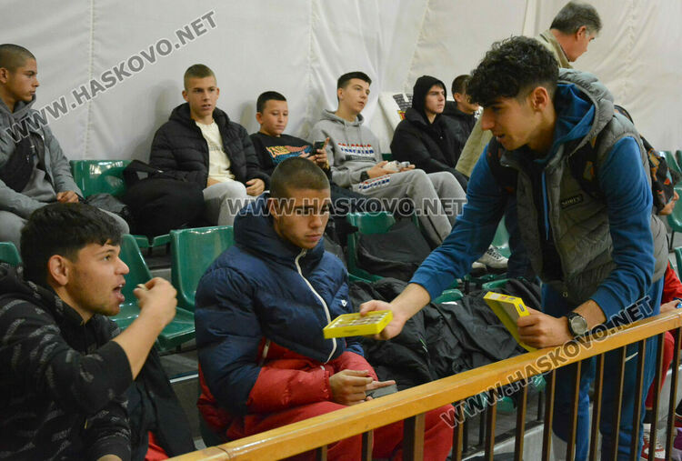 Станаха ясни победителите в общинските ученически игри по баскетбол в Хасково