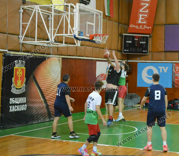 Станаха ясни победителите в общинските ученически игри по баскетбол в Хасково