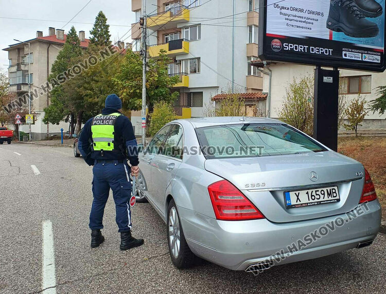 КАТ-Хасково с масирани проверки за гуми за зимни условия