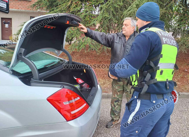 КАТ-Хасково с масирани проверки за гуми за зимни условия