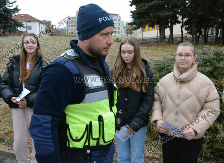 ФСГ в Хасково отбеляза Световния ден за възпоменание на жертвите от ПТП