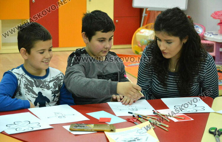 Деца със специални потребности гостуваха на ученици за Деня на толерентността