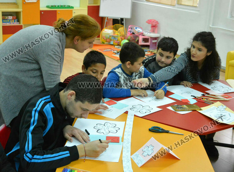 Деца със специални потребности гостуваха на ученици за Деня на толерентността