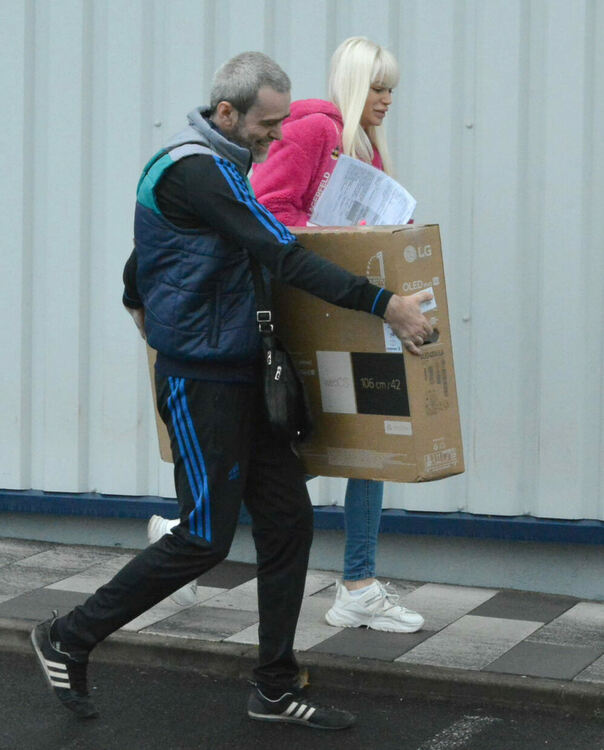 Черният петък в Хасково вече започна в някои от големите магазини 