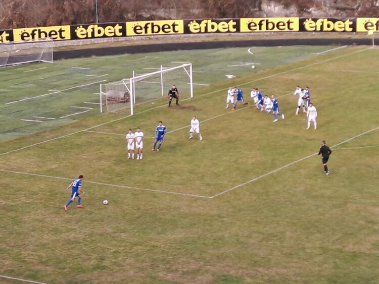 „Родопа“ загуби от „Черноморец“ с 0:2