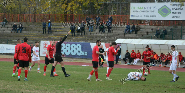 „Саяна“ би последния в класирането